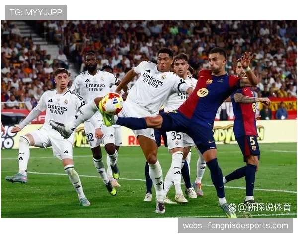 巴萨公布战皇马大名单,佩德里复出或改变中场攻防平衡 巴萨公布战皇马大名单,佩德里复出或改变中场攻防平衡